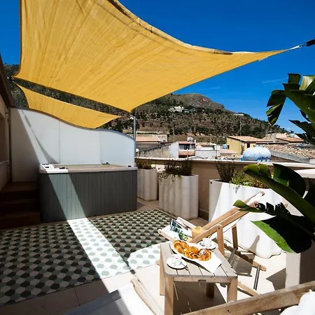Niti Palace * Castellammare del Golfo